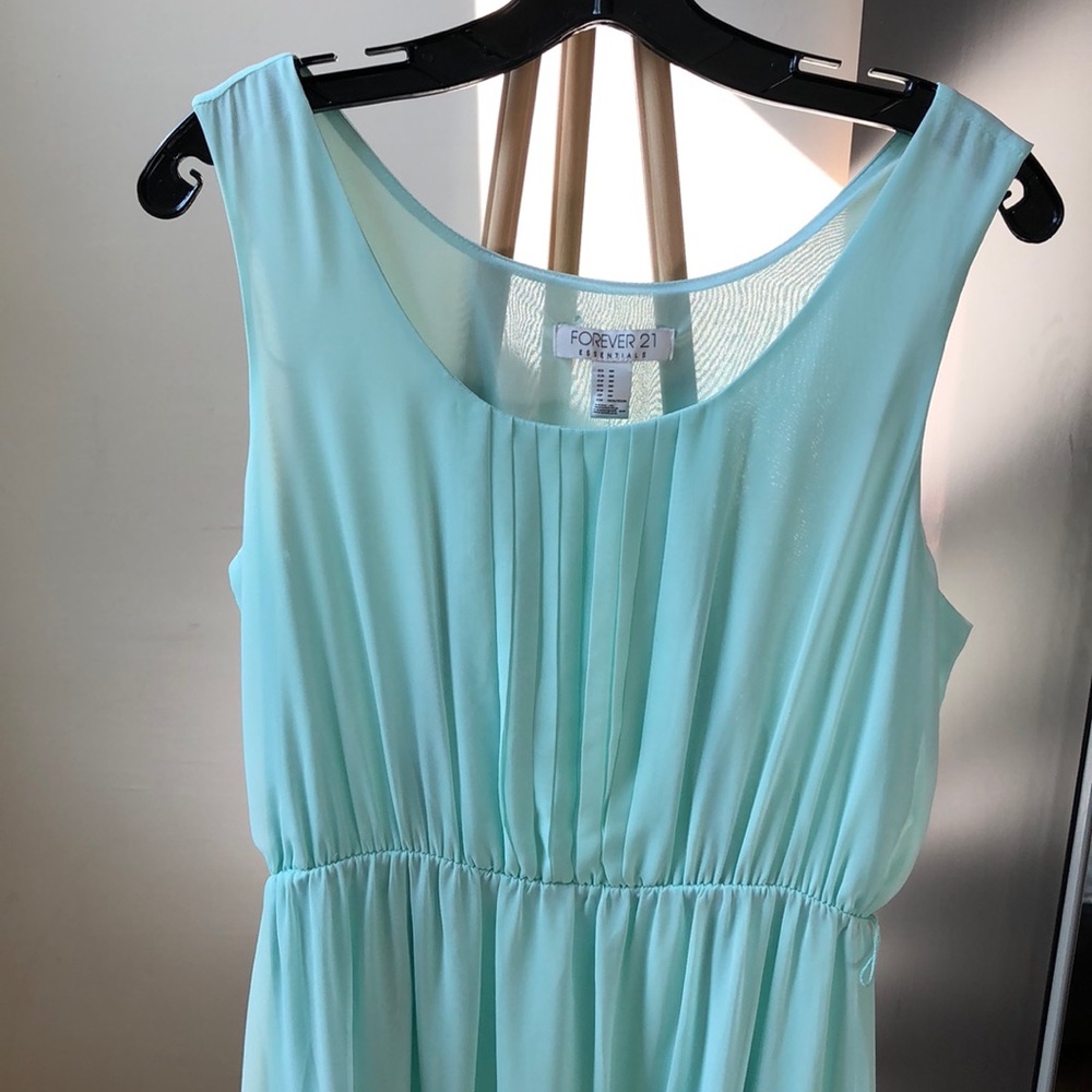Spring Perfect Light Mint Green Sleevless Maxi Dress with Pleats